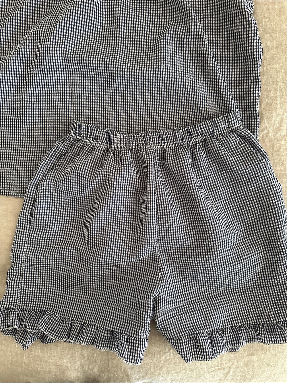 Gingham Pajamas Sleeveless Shorts with Pockets Summer Set - Picture 3 of 6